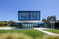 قصر من زجاج